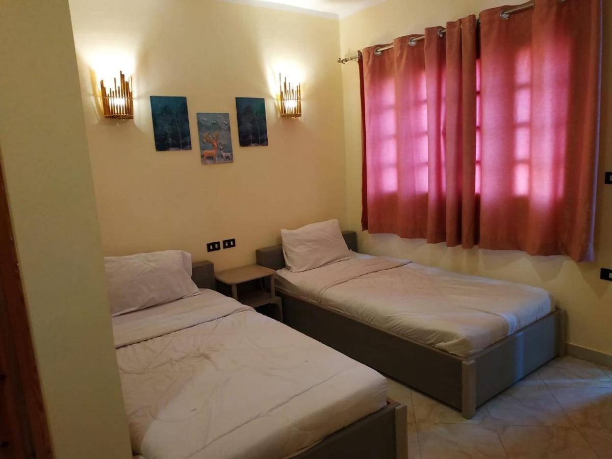 Happy Land Hotel Dahab Exterior photo